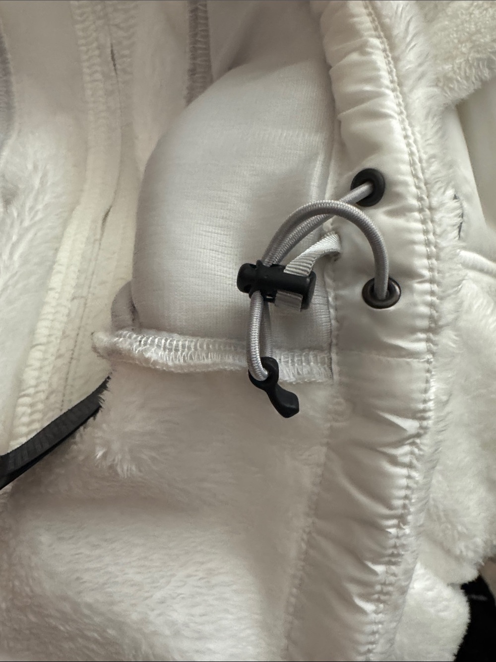 North Face White Plush Hooded Fleece Jacket with Pockets - Woman’s Size M - Picture 10 of 16